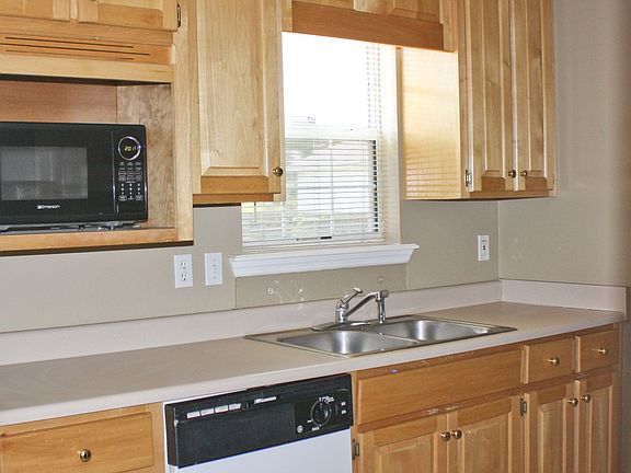Kitchen L