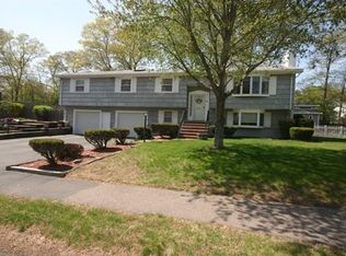 84 Yarmouth Rd, Norwood, MA 02062