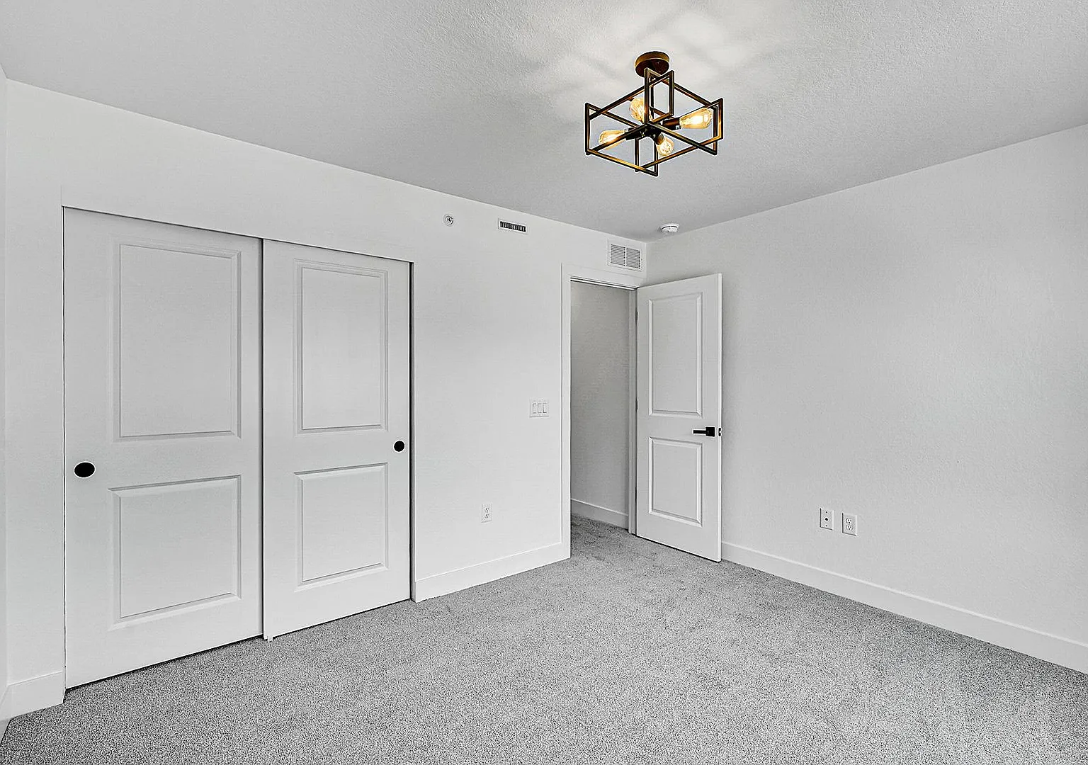 8530 W. 52nd Ave — Photo 2