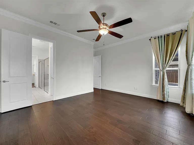 3481 Starling Dr — Photo 15