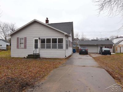 1106 Lewis St, Bay City, MI, 48706