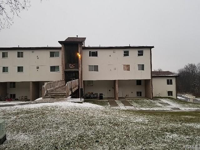 1st image of 145 Concord Ln