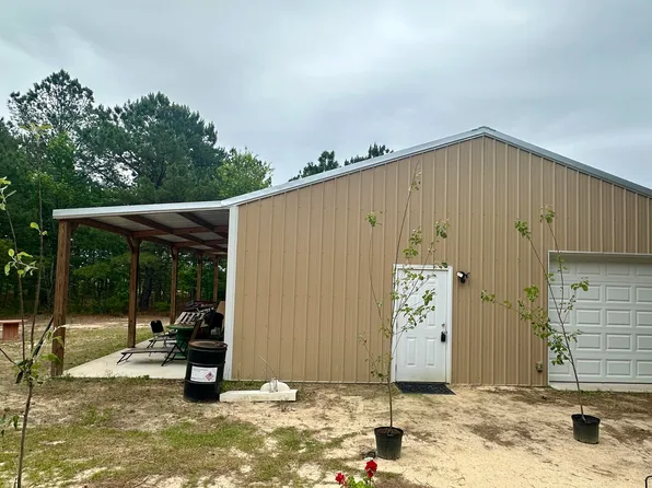1838 Ousleydale Rd, Hartsville, SC 29550