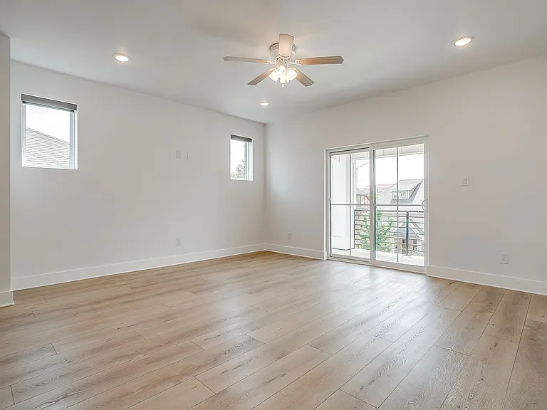 2811 Forest Park Blvd — Photo 16
