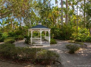 10090 SW 67th Ave, Miami, FL 33156