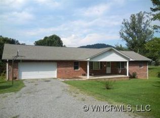 1341 Pigeon Rd, Waynesville, NC 28786