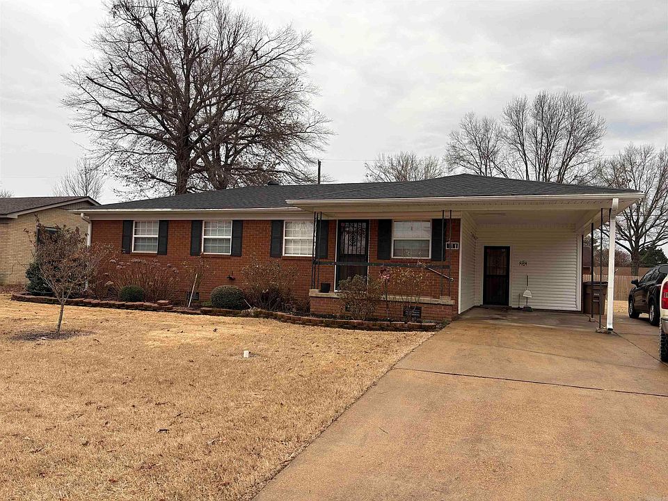 1st image of 311 Clifton Dr
