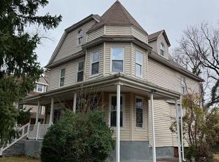 4102 Groveland Ave, Baltimore, MD