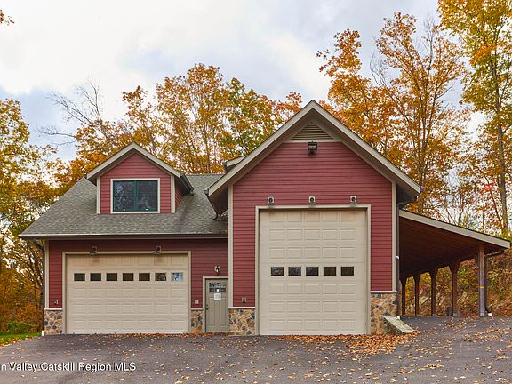 5th image of 203 Silver Lake Road