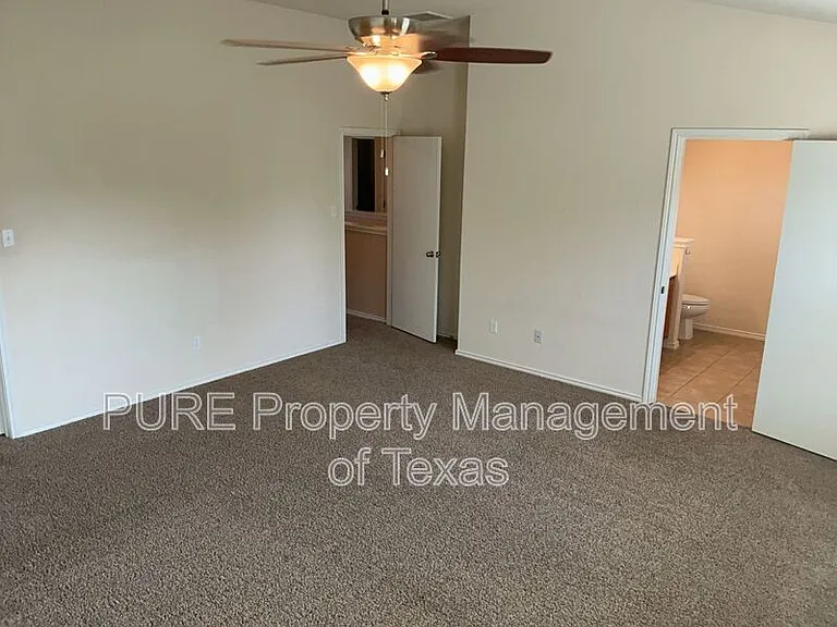 1215 Alpine Mountain Dr — Photo 24