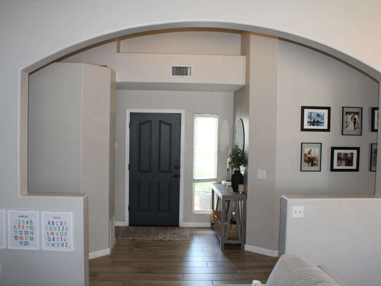 808 W Clear Creek Way — Photo 2