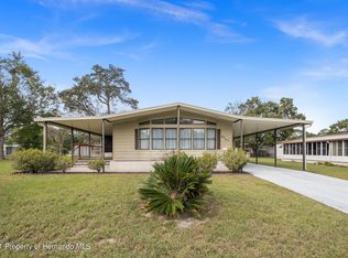 8057 Western Circle Dr, Brooksville, FL 34613