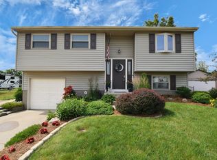 619 Ridgeview Dr, Harrison, OH 45030