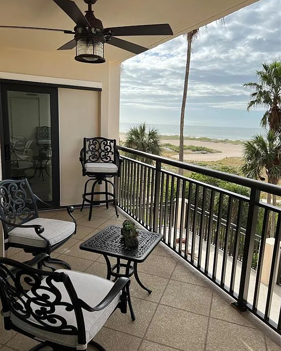 1270 Gulf Blvd #401