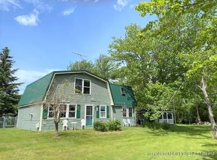14 Dow Rd, Plymouth, ME 04969