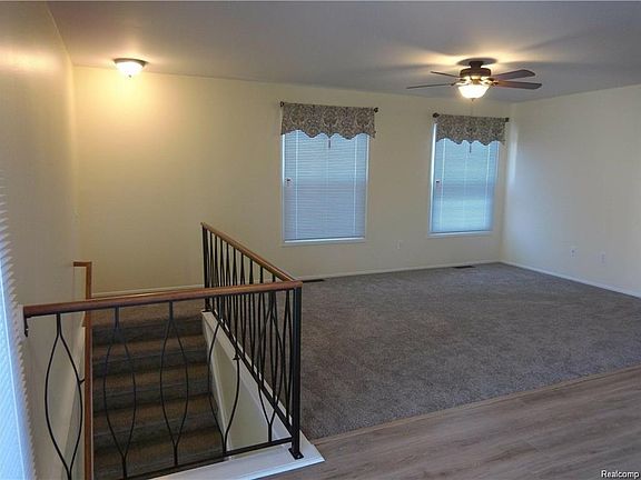 5th image of 2871 Glenwood Ct #A