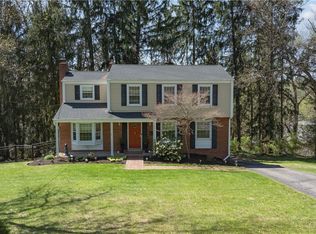 1193 Satellite Cir, Pittsburgh, PA