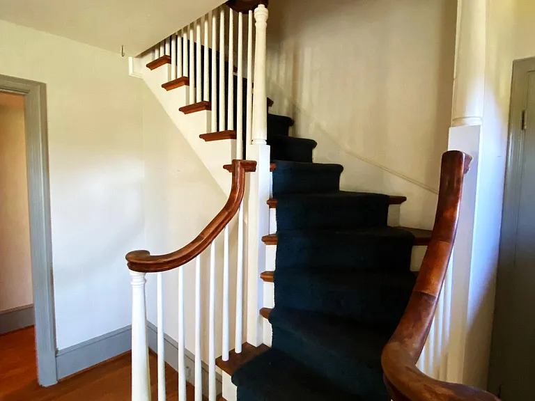 903 Belmore Ave — Photo 31