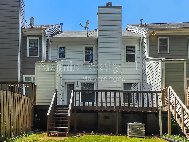 1381 Old Virginia Ct SE — Photo 16