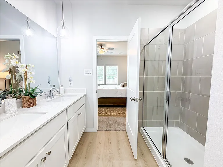130 Alset Dr — Photo 11