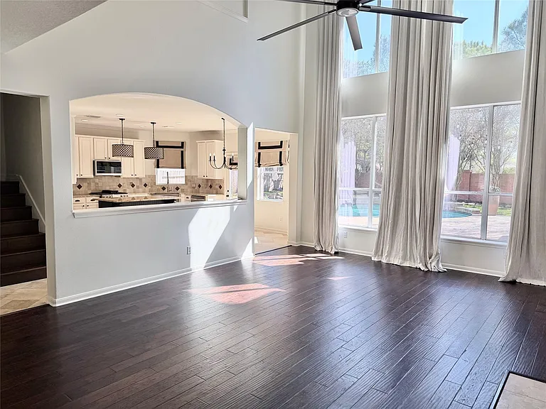 4907 Falls Canyon Ct — Photo 11