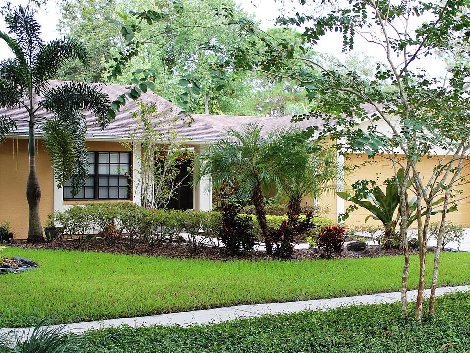 1st image of 4712 Country Hills Dr