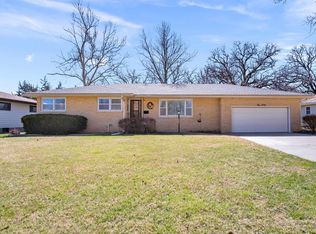 540 E Hill St, McPherson, KS 67460