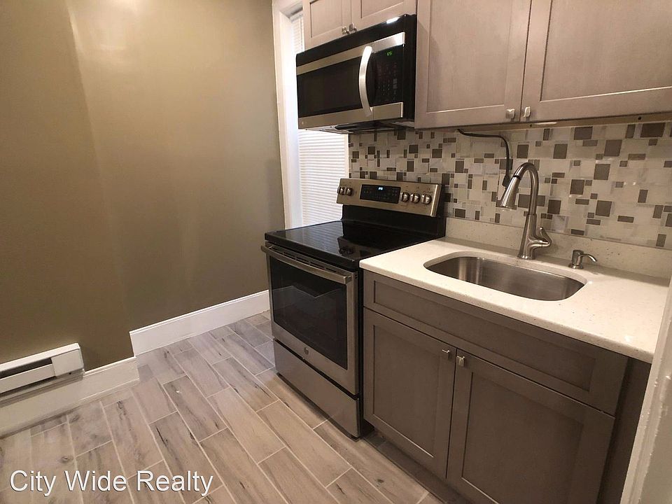 1st image of 671 N Brooklyn St #2