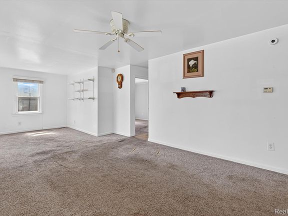 5th image of 1392 Winfield Dr
