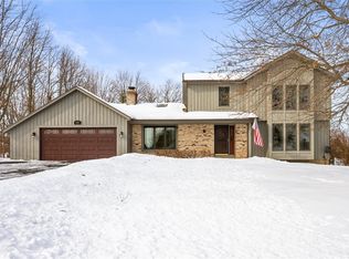 241 Haskins Ln S, Hilton, NY 14468
