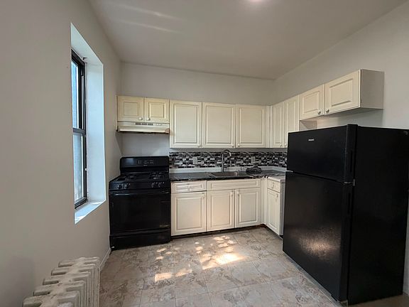 2nd image of 33 Storms Ave #33E