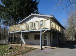 502 Clearview Dr, Long Pond, PA