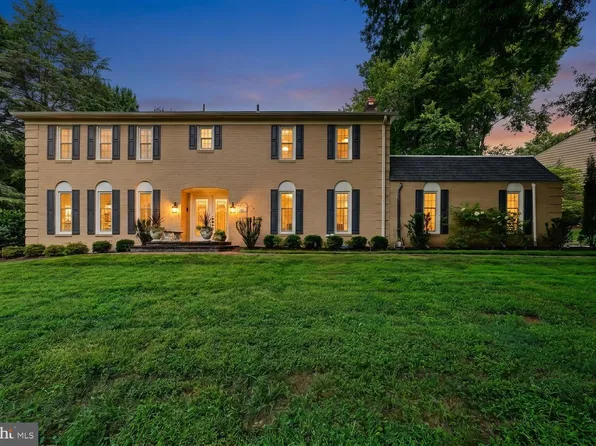 10500 Tyler Ter, Rockville, MD 20854