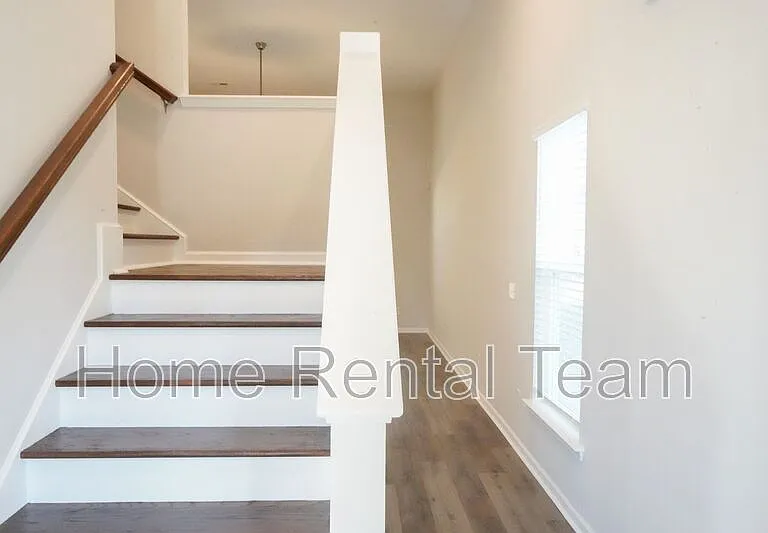 142 Brookline Dr — Photo 7
