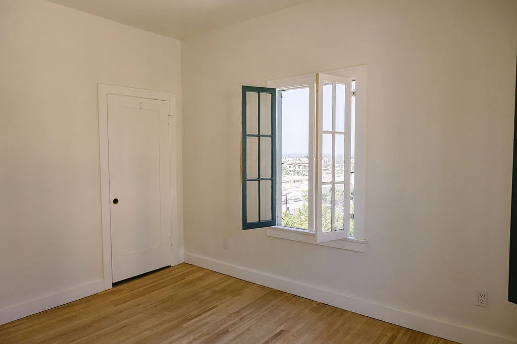 1 bed, $2,895 — Photo 4