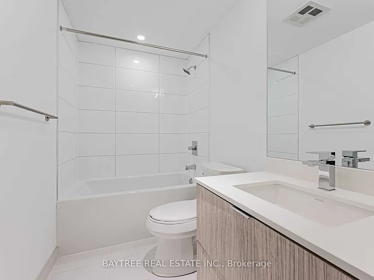 395 Bloor St E #1412 — Photo 13