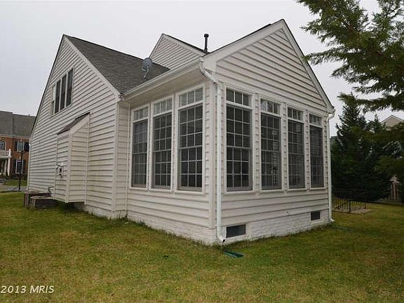 2nd image of 6404 Deepwood Farm Dr