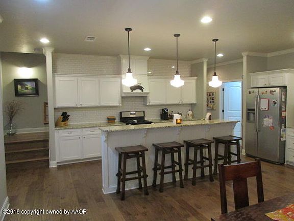 4th image of 8110 Shadywood Dr