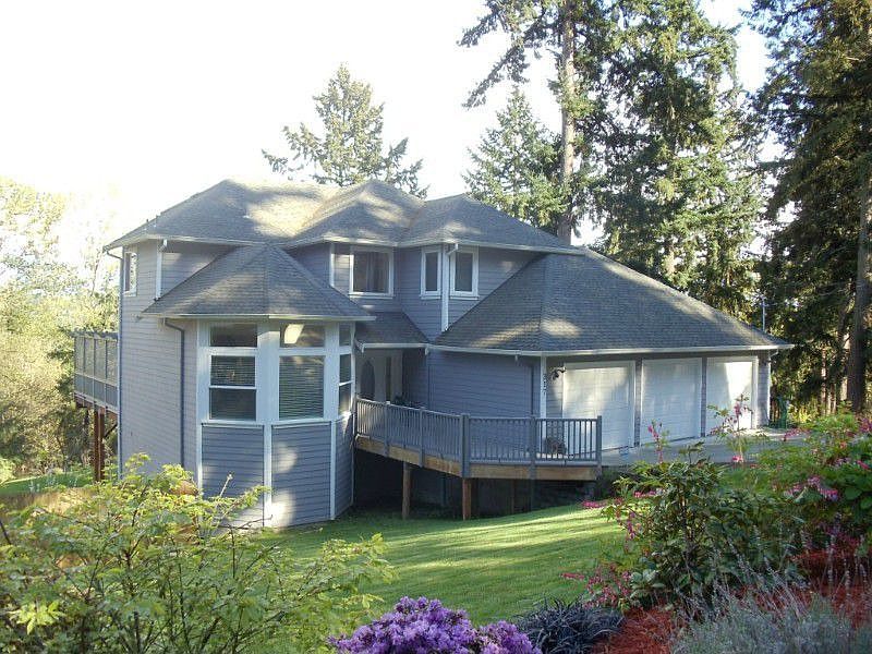 1st image of 317 66th Ave NE