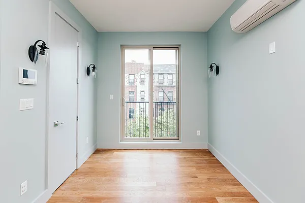 Rented by Nooklyn NYC LLC | media 64