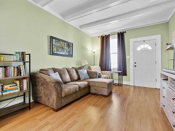 5th image of 4174 Burgen Ave