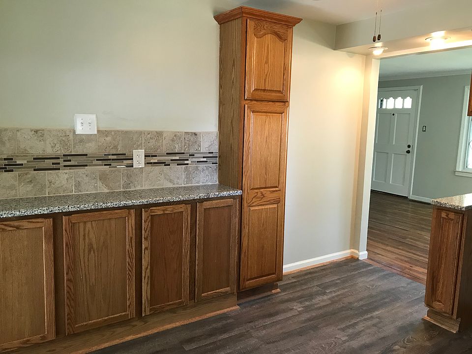 1st image of 22610 Harper Lake Ave