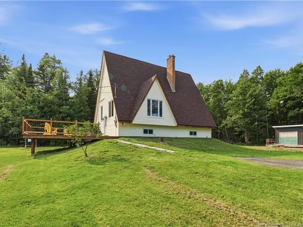 474 Nevers Rd, Lincoln, NB E3B 9E6