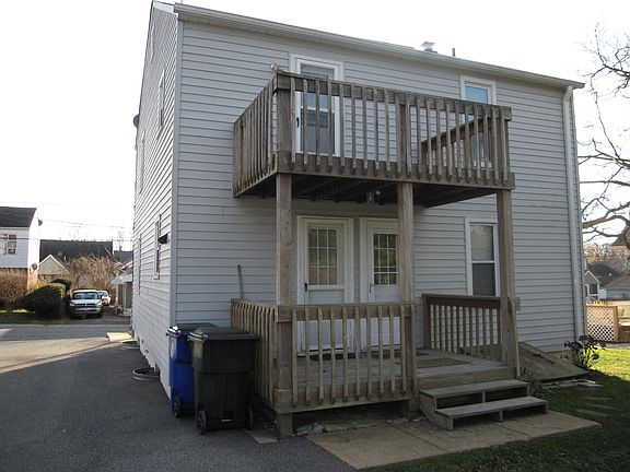 2nd image of 3905 Delaware St #2