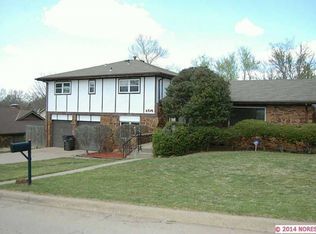 4718 Rolling Meadows Rd, Bartlesville, OK 74006