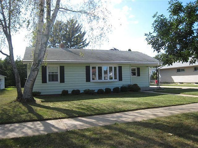 1st image of 1422 S Grant Ave