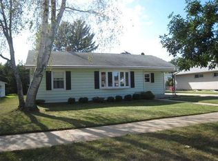 1422 S Grant Ave, Janesville, WI 53546