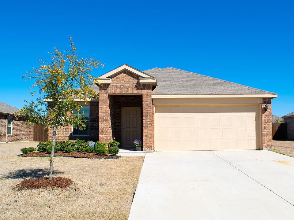 1st image of 508 Hawthorn Dr