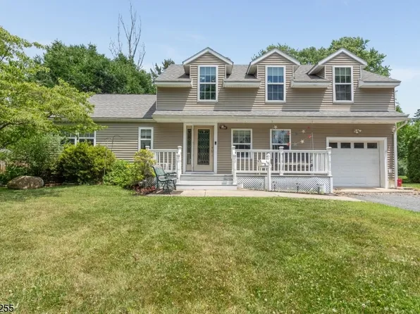 701 4Th St, Belvidere Twp., NJ 07823
