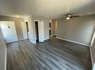 322 W Washington St APT 8, Lebanon, IN 46052